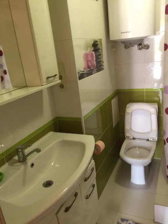 Уютная квартира на Вилле Дельмар с можевельником со стороны лоджии