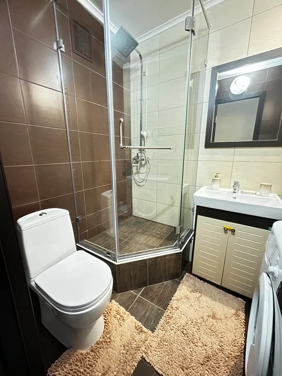 Квартира возле ТРЦ Мега