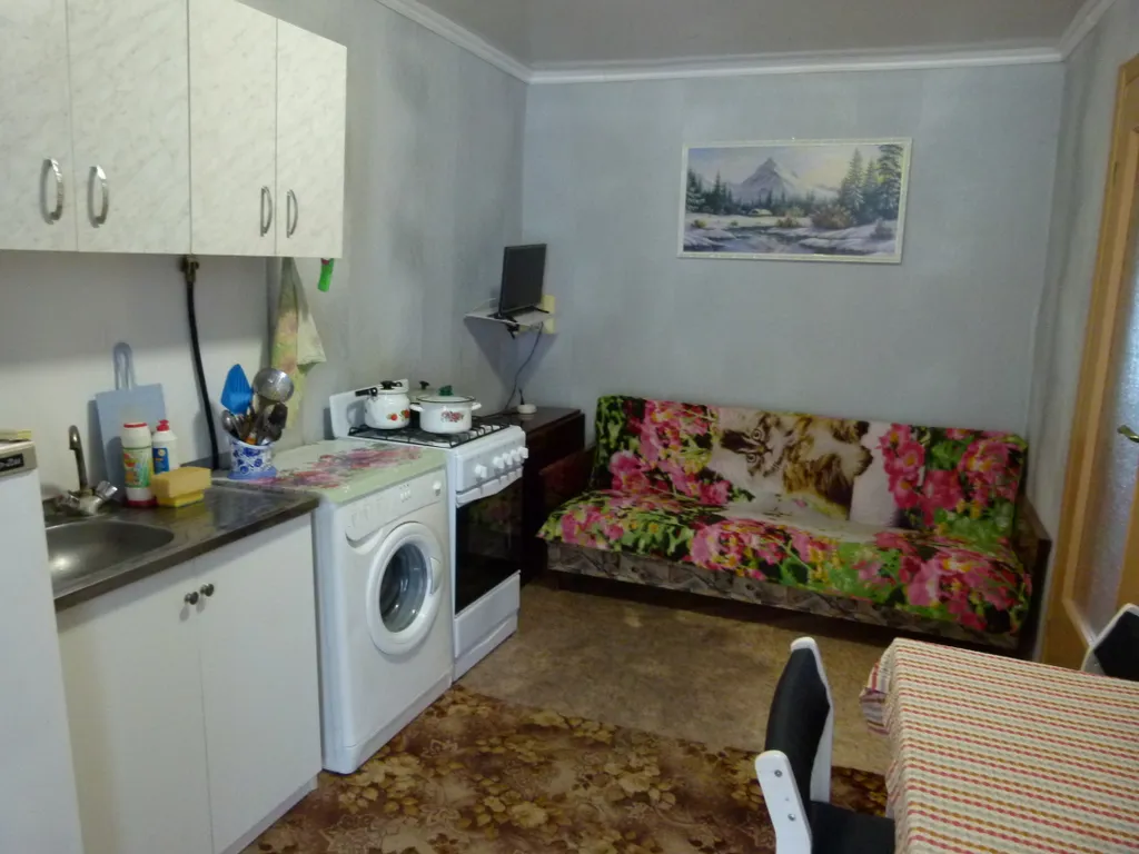 Квартира Квартира в частном доме 2 минуты до моря — Евпатория