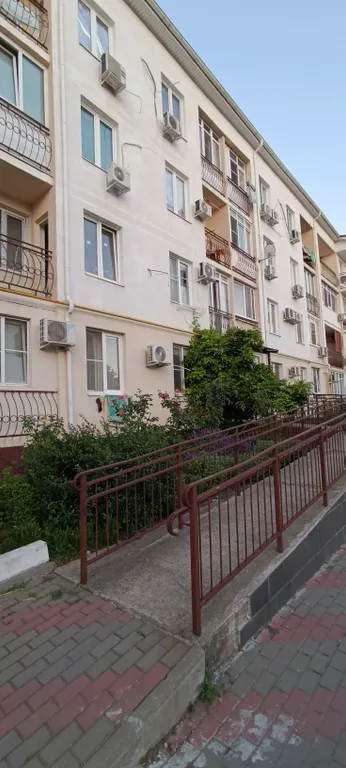 Уютная квартира с массажным креслом