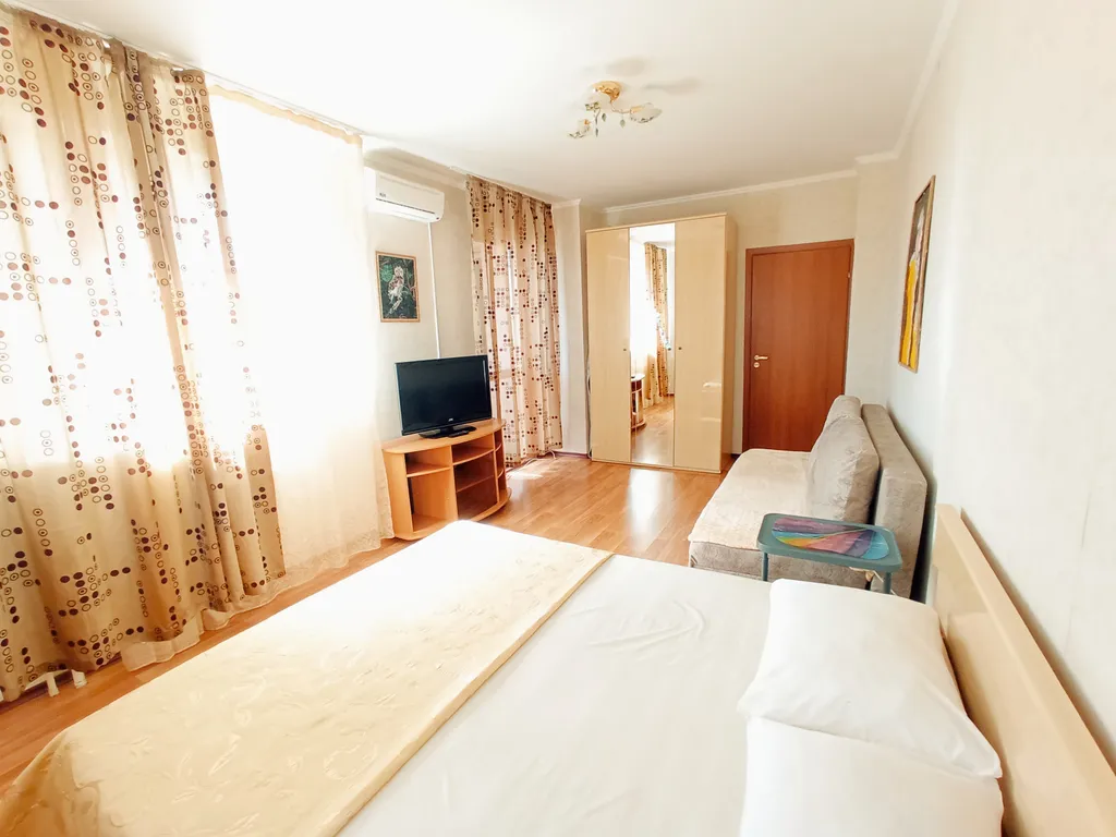 Квартира Квартира Центр,для некурящих,с детьми(мож заочникам)в 2 километрах от набережн. — Самара