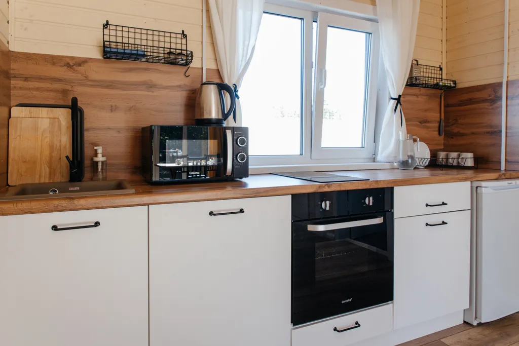 Большой дом с душой у соснового леса