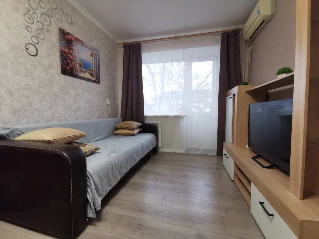 Квартира 2-х комнатная квартира с парковкой, 4 минуты до пляжа — Геленджик