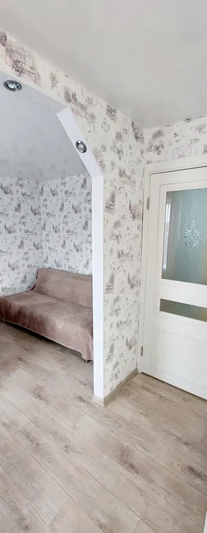 Уютная 3 комнатная на Каштаке-1