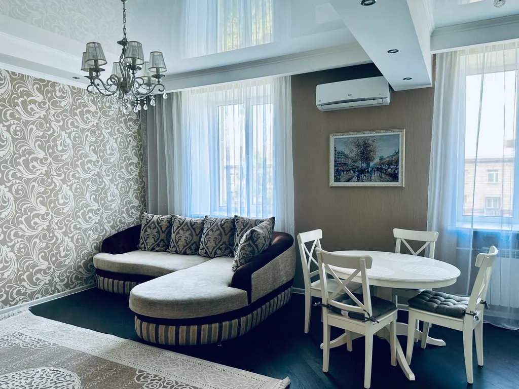 2-комнатные апартаменты УНИК АПАРТ на Весенней рядом с набережной