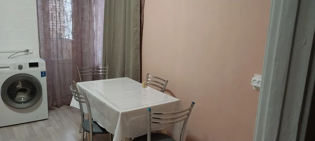 Квартира у метро Киевская