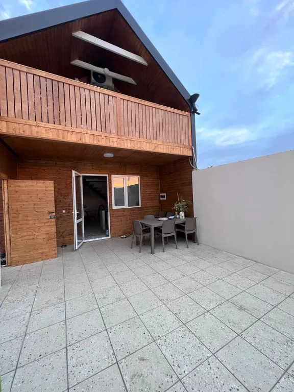 Коттедж Джам