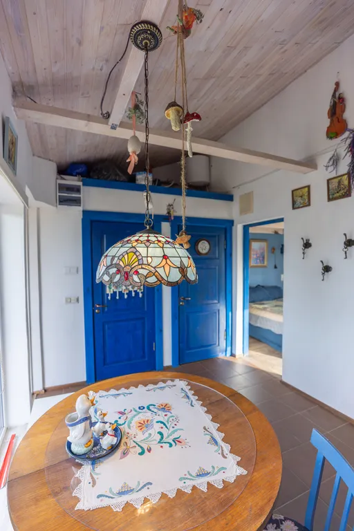 Три Галки Дом в саду