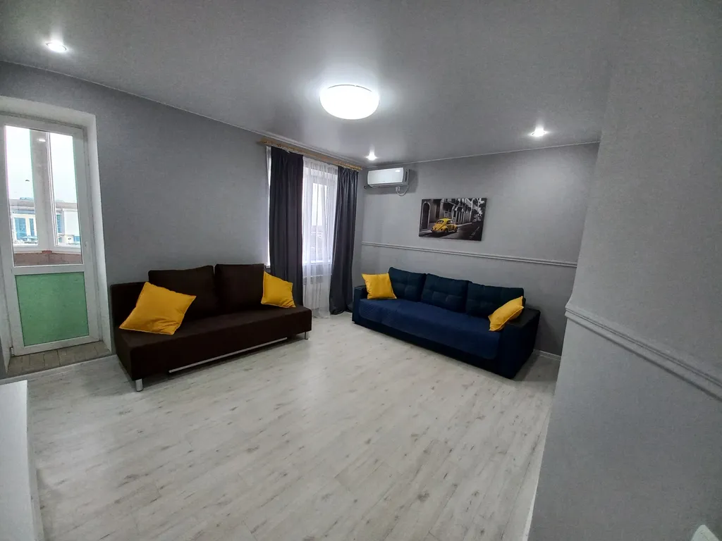 Квартира Просторная уютная 2 - комнатная квартира в новом доме — Элиста