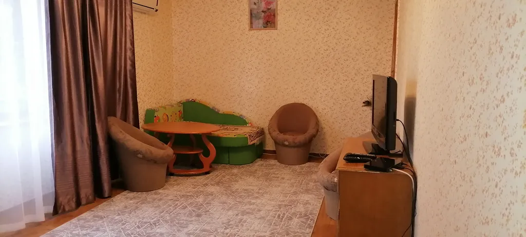 Квартира с видом на Можжевеловую рощу и море