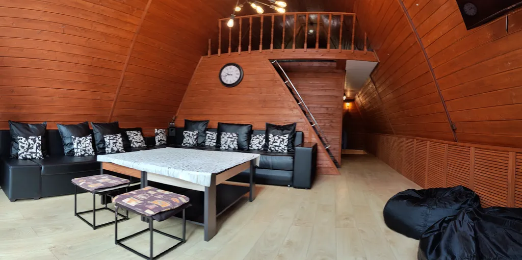 Коттедж Дом с камином и баней — Мисайлово