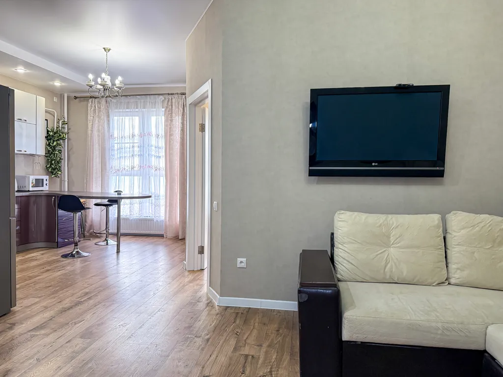 Квартира на набережной