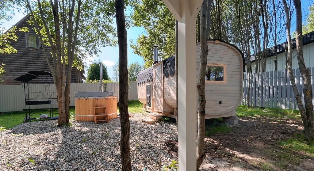 Хвойный - дом с баней и чаном