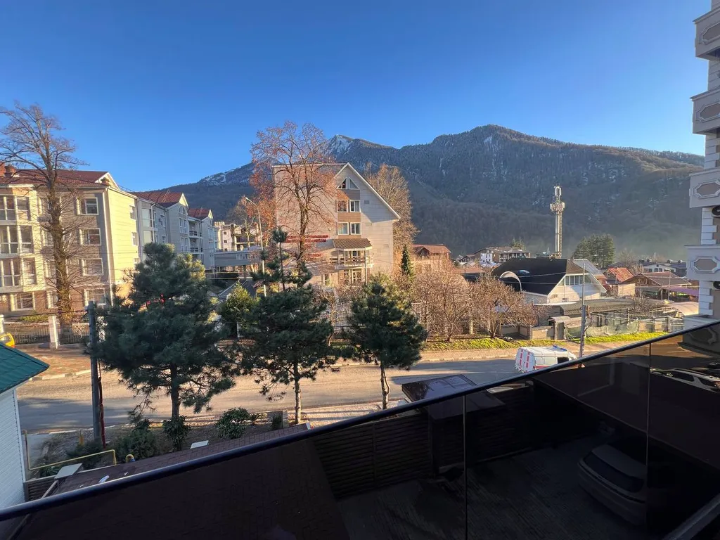 Новая квартира премиум-класса для семьи в центре Красной поляны