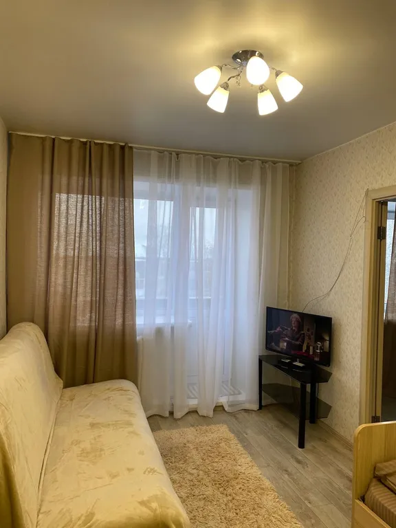 2-комнатная квартира с балконом на Волгоградской