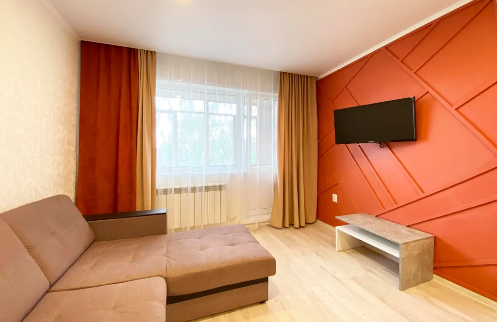 Новая квартира в центре — аренда посуточно в Бийск