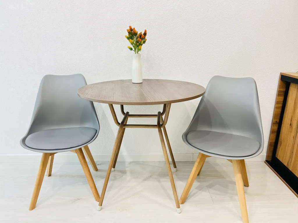 Silent Oasis 4 Seasons