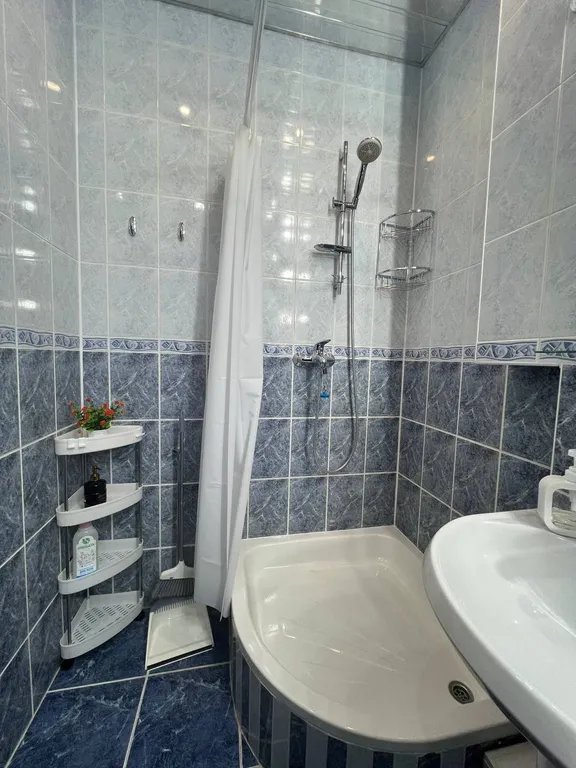 Уютная квартира с шикарным видом на горы, лес, ущелье и город