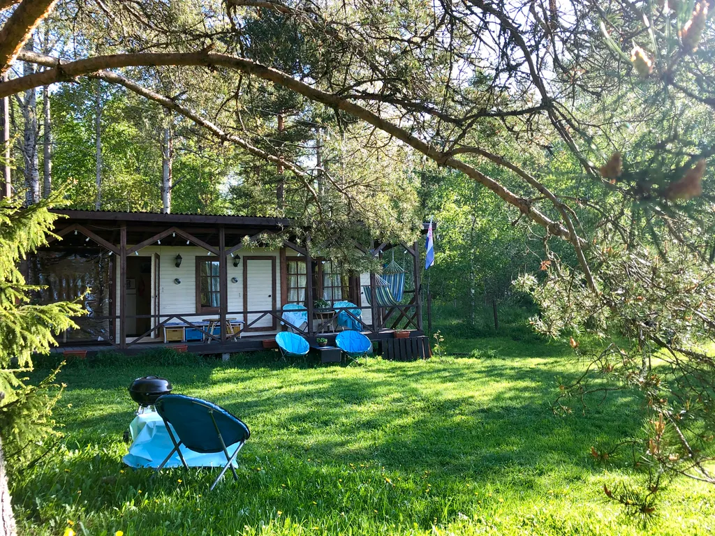 Бунгало у озера