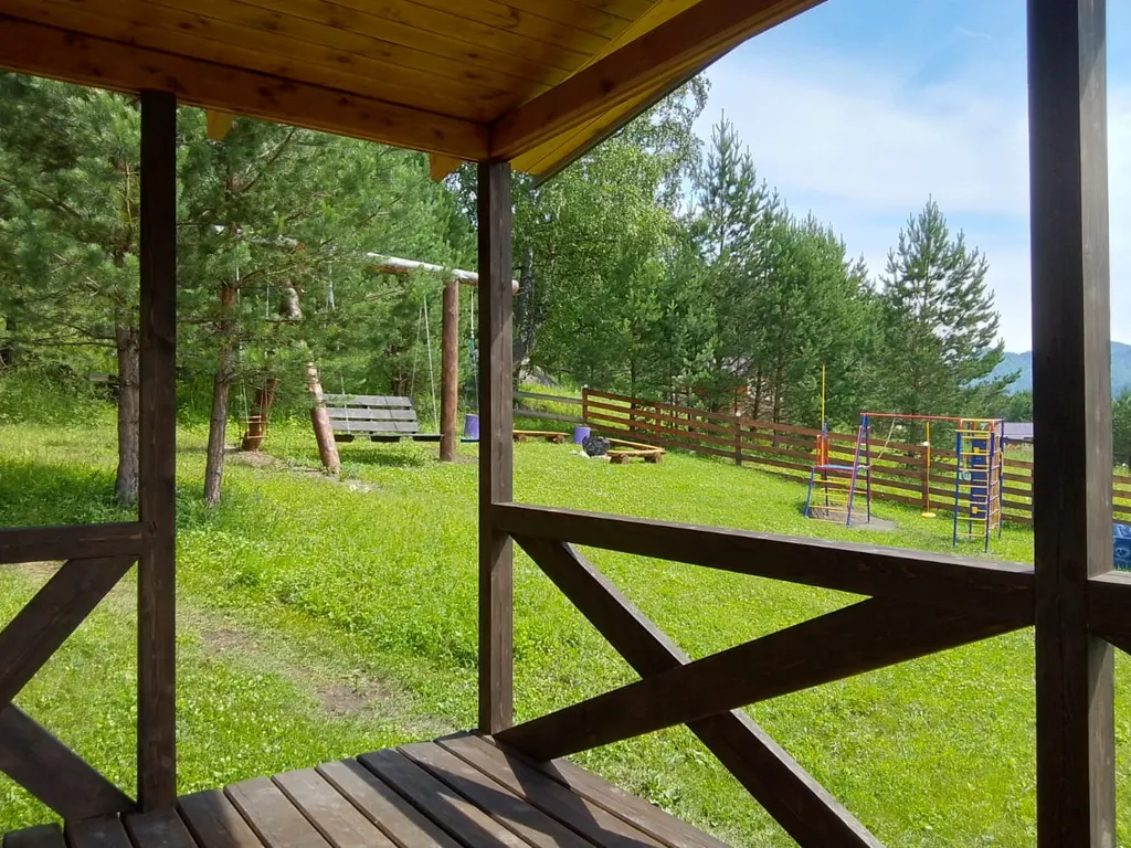 Атмосферный дом с видом на горы