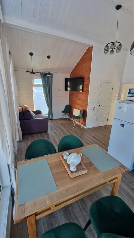 Коттедж Уютный современный дом в дали от суеты — Таштагол