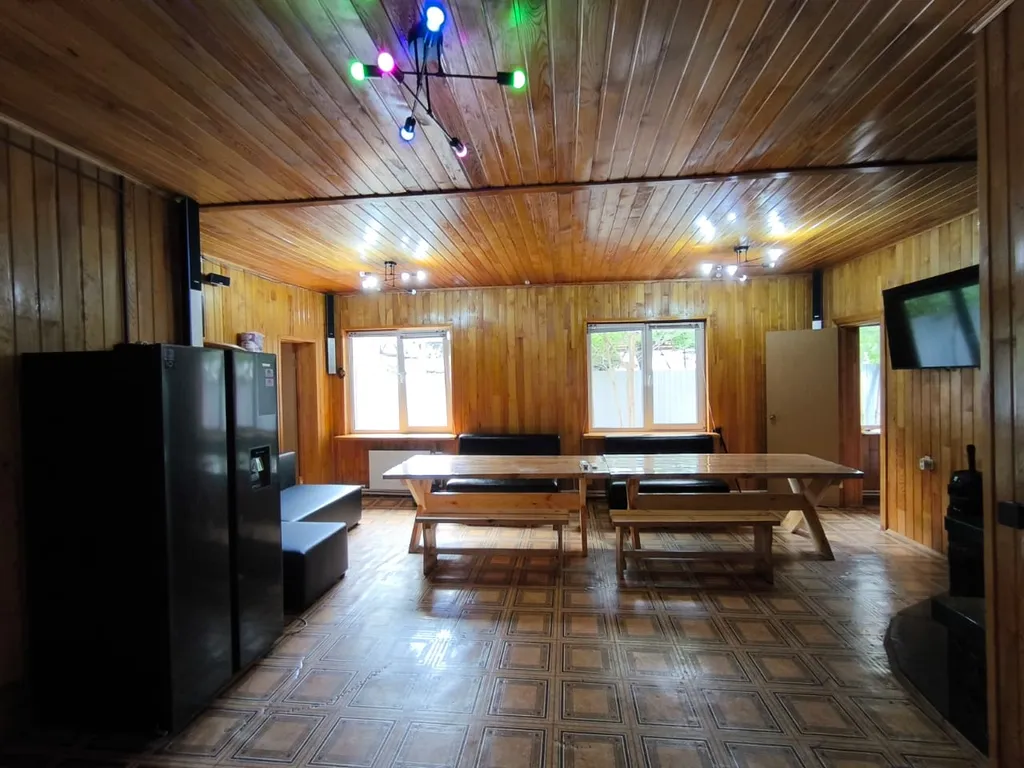 Дом с баней, беседкой и мангальной зоной для отдыха