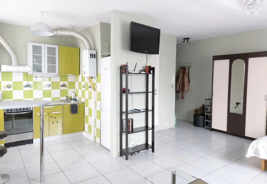 Просторные светлые апартаменты в самом центре рядом с ЖД вокзалом