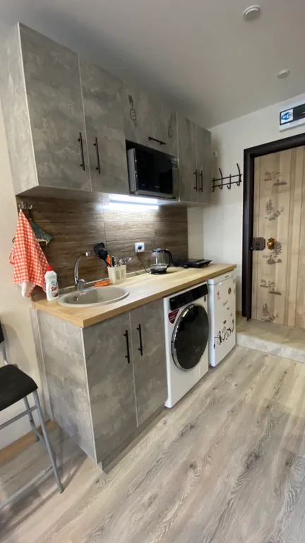 Уютная и чистая квартира Classic рядом с морем