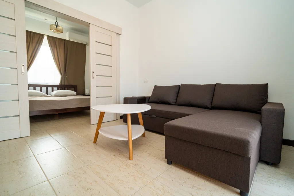 Квартира 1-комнатная Квартира — Кучугуры