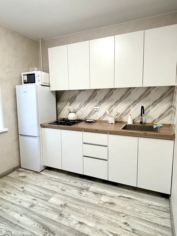 Уютная квартира с новым ремонтом — аренда посуточно в Луга