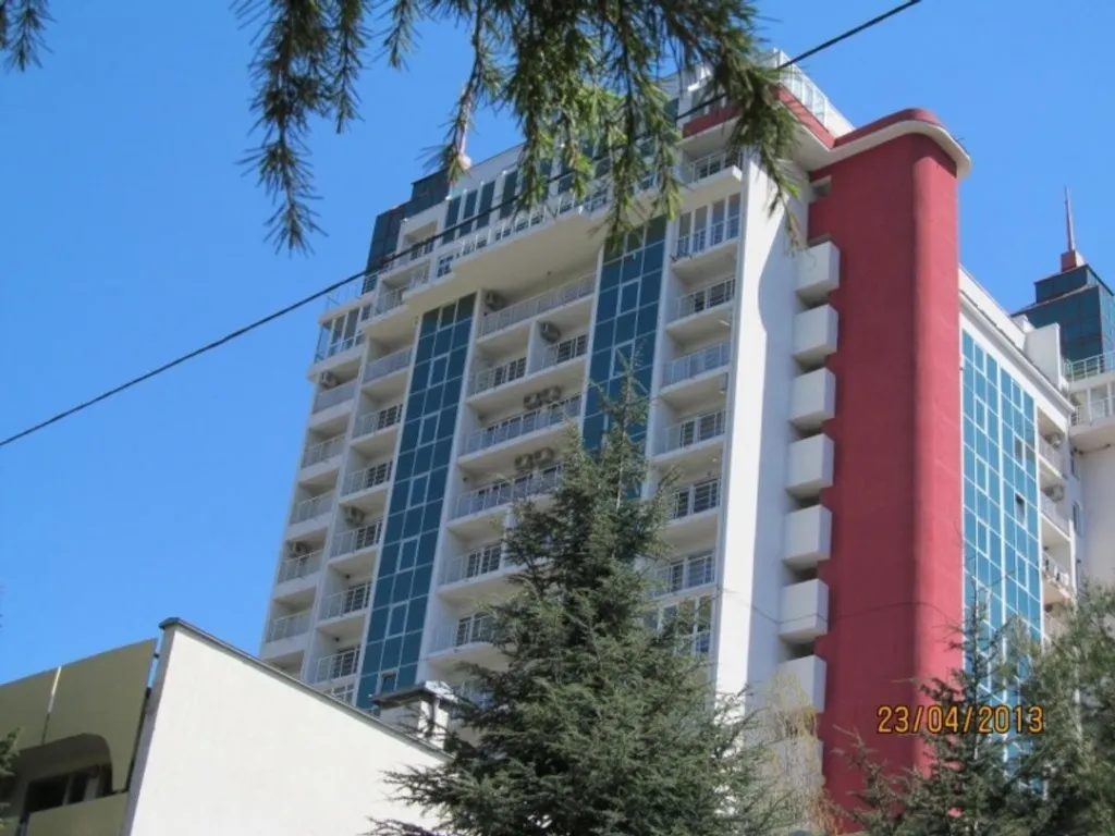 Современная 2-шка у моря