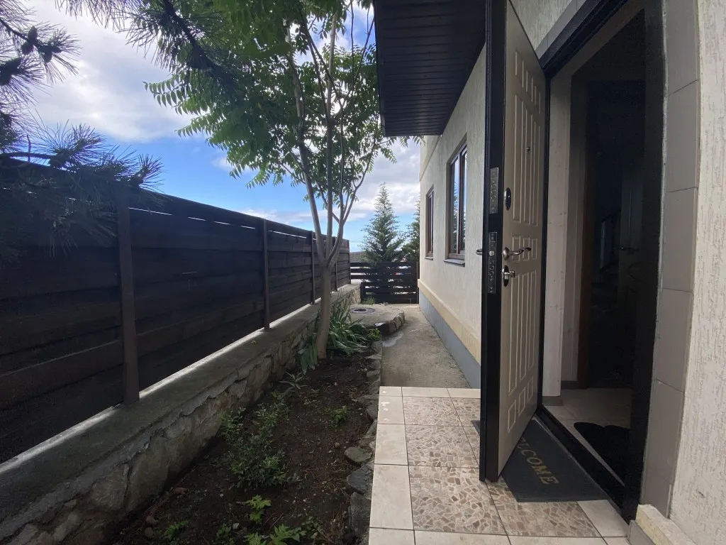 Аренда дома в Ялте возле Ялта интурист