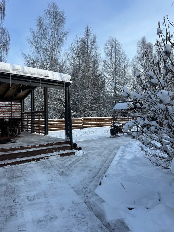 Уютный дом с чаном