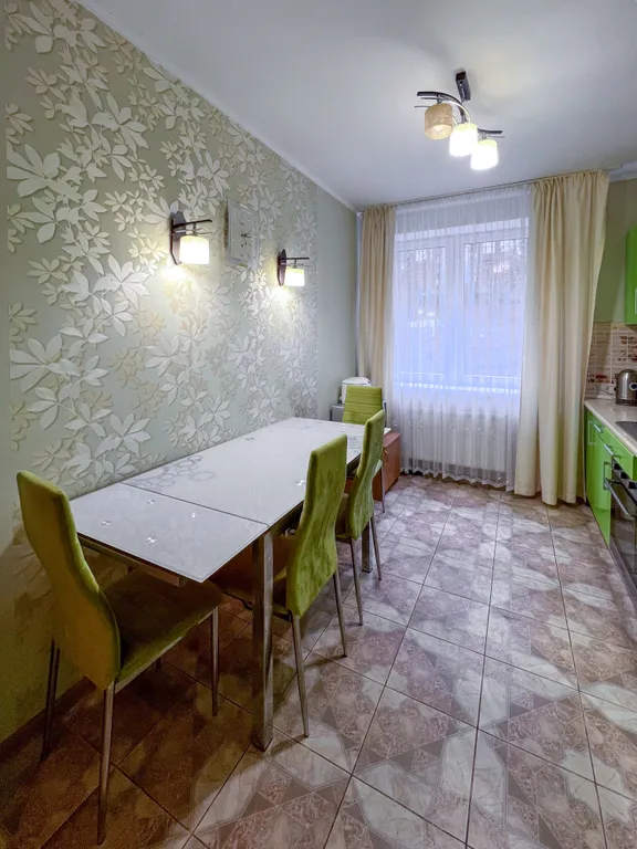 Квартира Уютная современная двушка недалеко от моря в тихом районе — аренда посуточно в Светлогорск