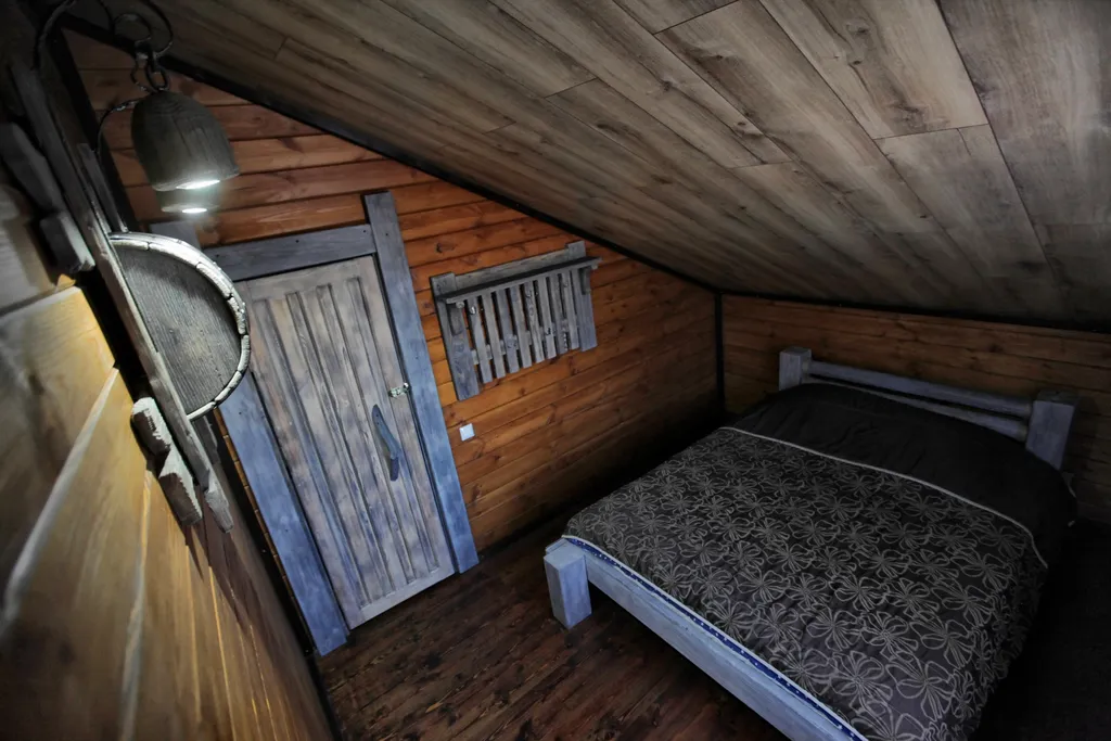 Дом с камином