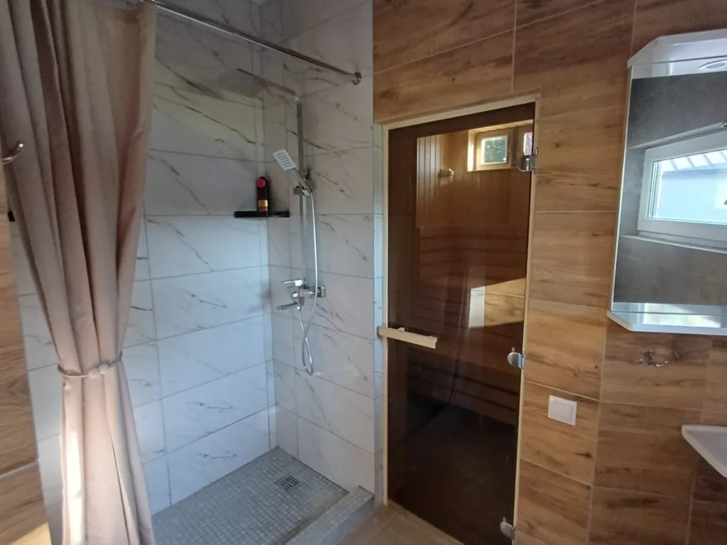 Сауналахти - коттедж с сауной на берегу Банного залива