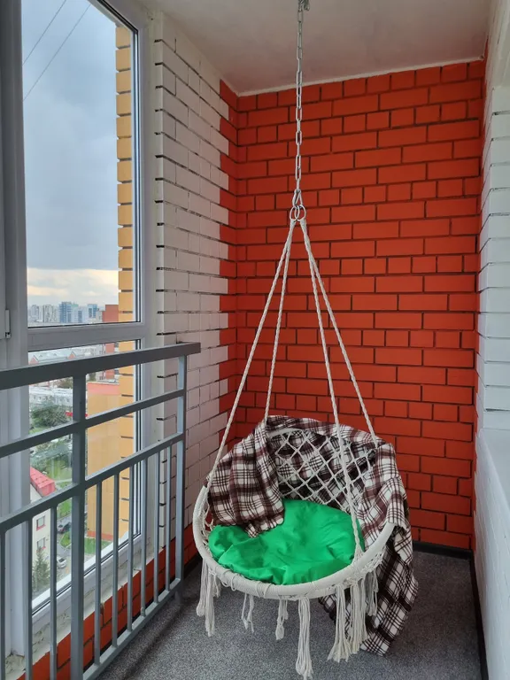 Рыжий Кот на Горке (2-х комнатная квартира в центре)