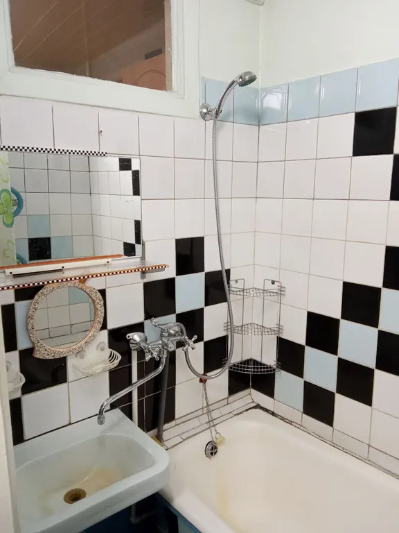 Просторная квартира на высоком этаже с видом на Имандру и Хибины