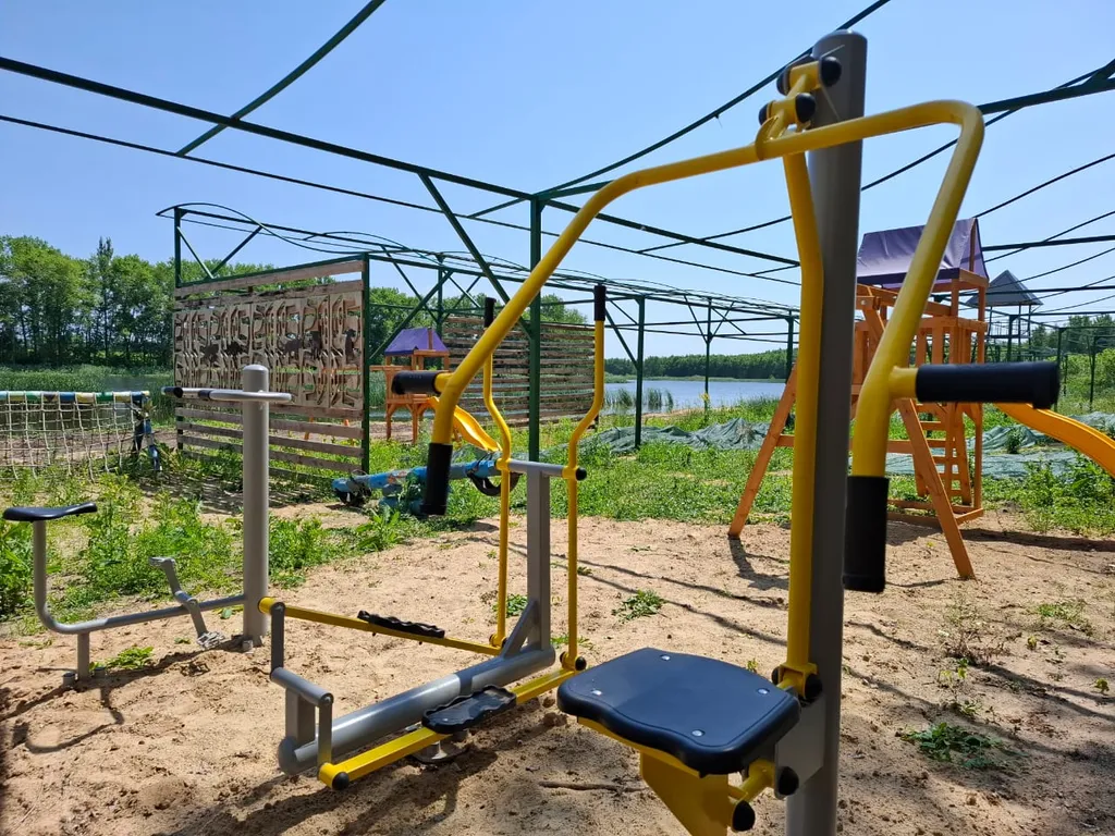 Экодом у реки на Диком поле