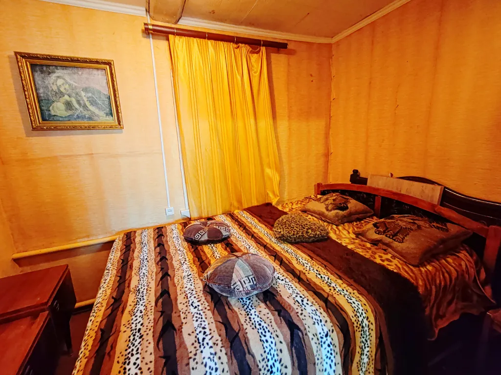 Уютный домик в тихом месте, рядом с рекой и озером