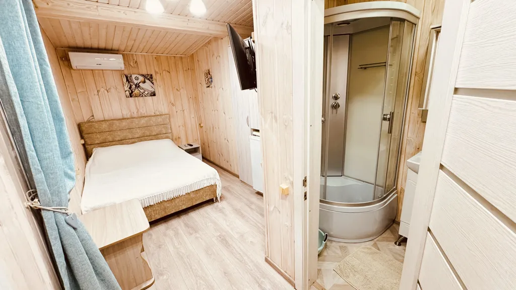 Квартира Двухместный Делюкс с отдельным входом №1 — аренда посуточно в Кабардинка