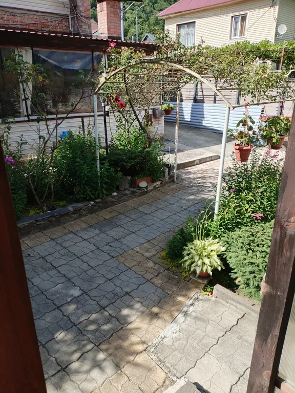 Апартаменты эко в центре Красной поляны