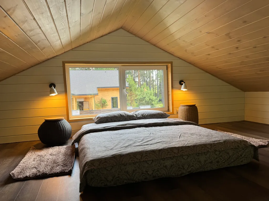 Дом в эко стиле с мангалом и видом на лес