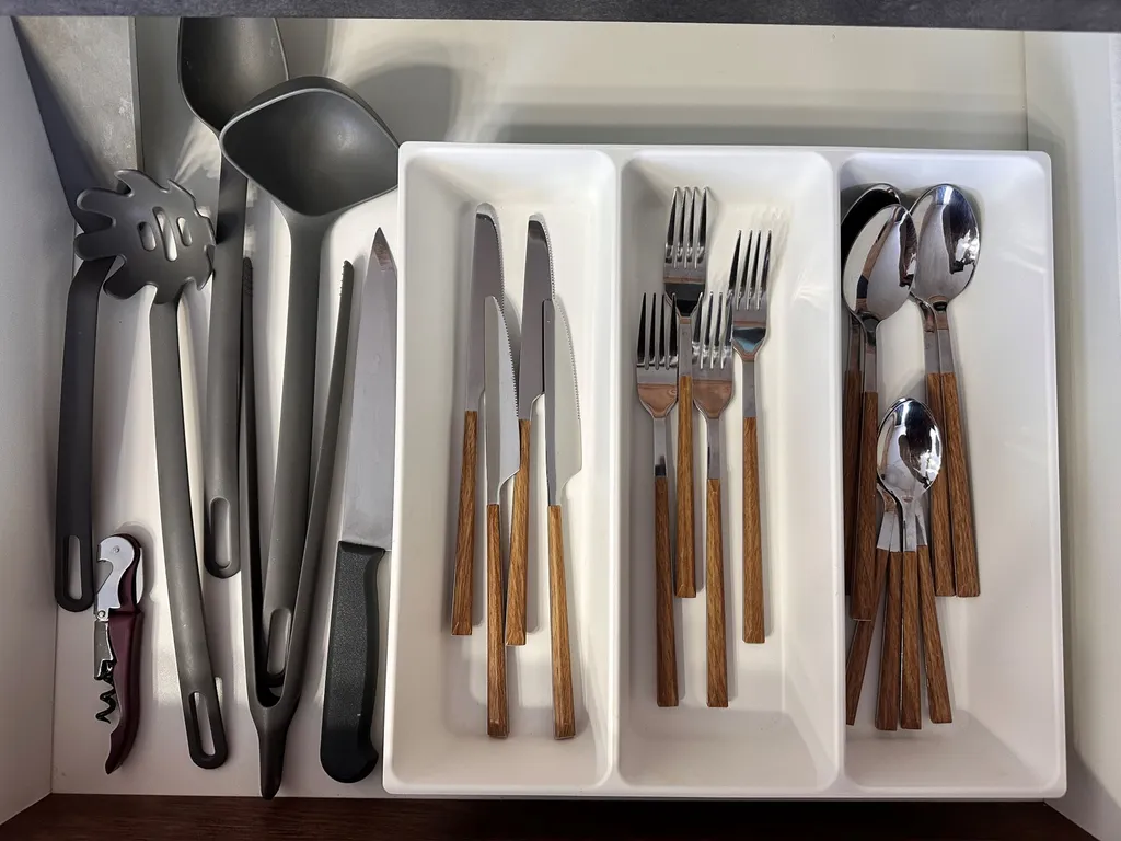 Просторная дружелюбная студия (КакДома на Анны Коньковой)