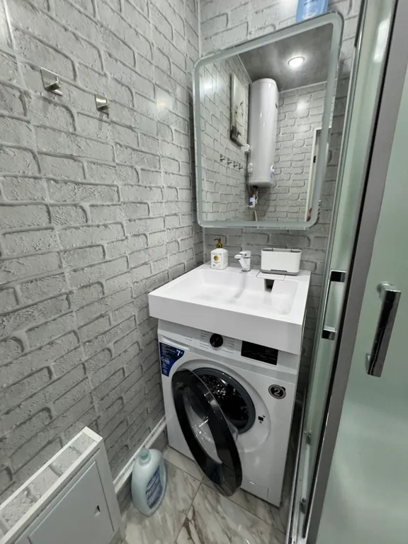 Стильная квартира с ремонтом в центре