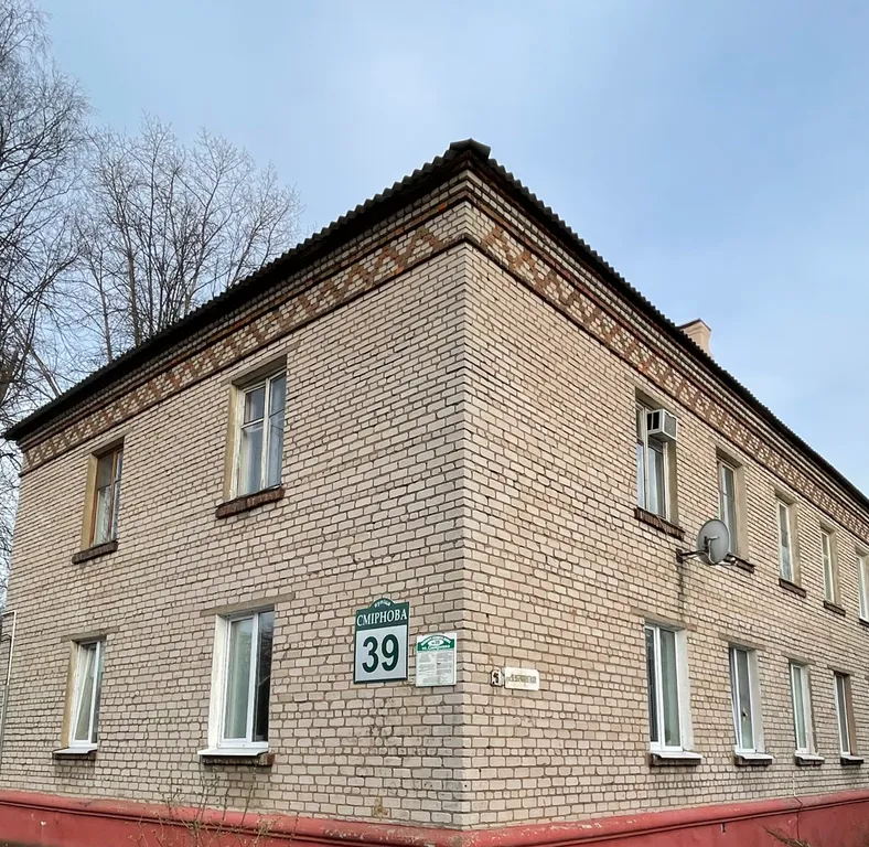 Квартира Тихая квартира в центре с видом на сквер — Минск
