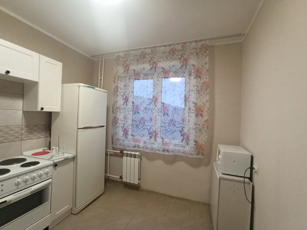 Квартира 2-комнатная квартира на Взлетке, рядом Автовокзал, Краевая больница, Глазной центр — Красноярск