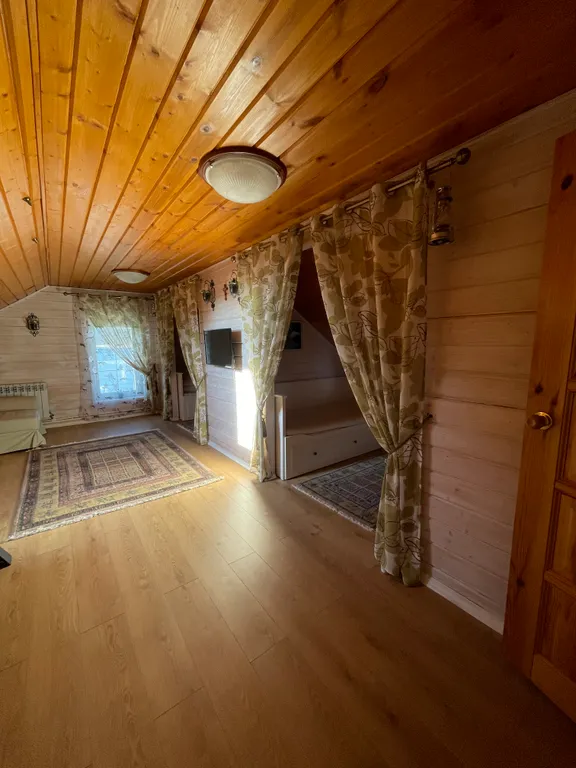 4-комнатный Дом