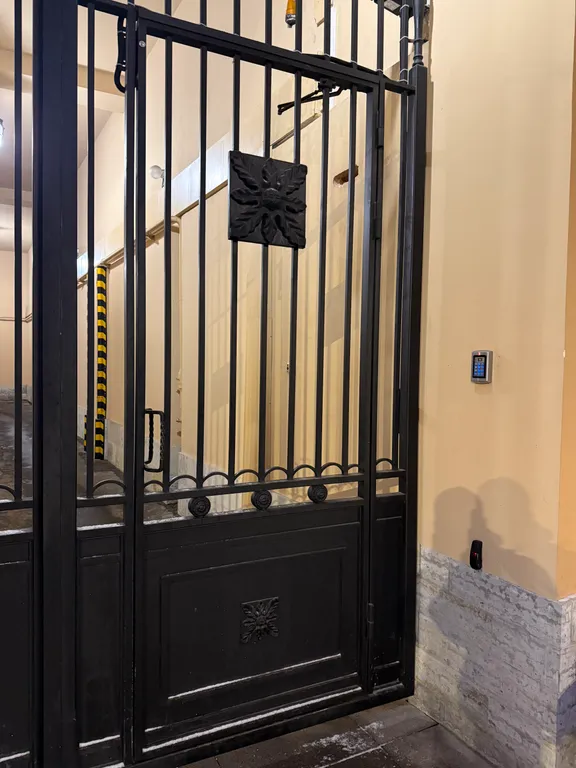 Квартира Квартира Просторная двушка (86 м2) в двух шагах от Исаакия! До 6 гостей — Санкт-Петербург