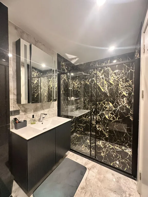 Квартира 1+1 в Azura World c видом на бассейн и аквапарком